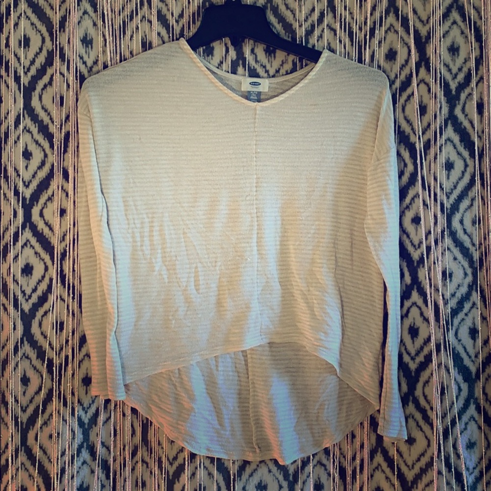 Old navy long sleeve 🥀